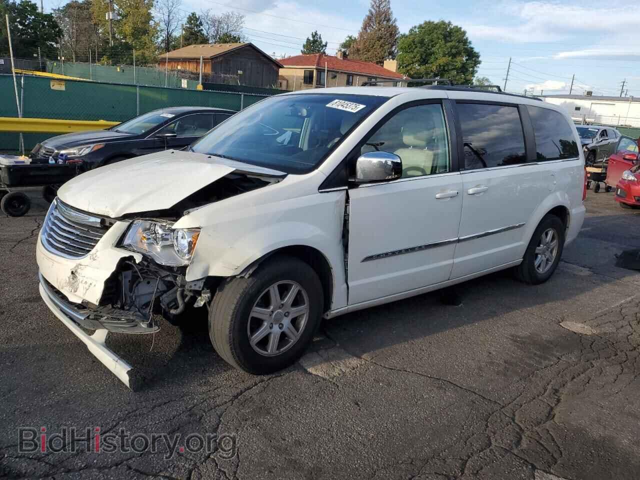 Photo 2A4RR8DG7BR796574 - CHRYSLER MINIVAN 2011