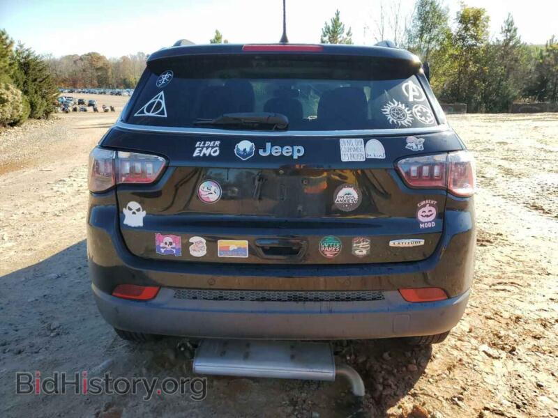 2020 Jeep COMPASS (VIN 3C4NJCBB9LT241971) — photo 6 of 12