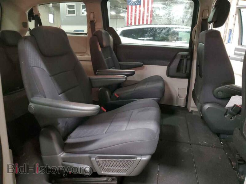 2010 Dodge CARAVAN (VIN 2D4RN4DE9AR385767) — photo 10 of 13