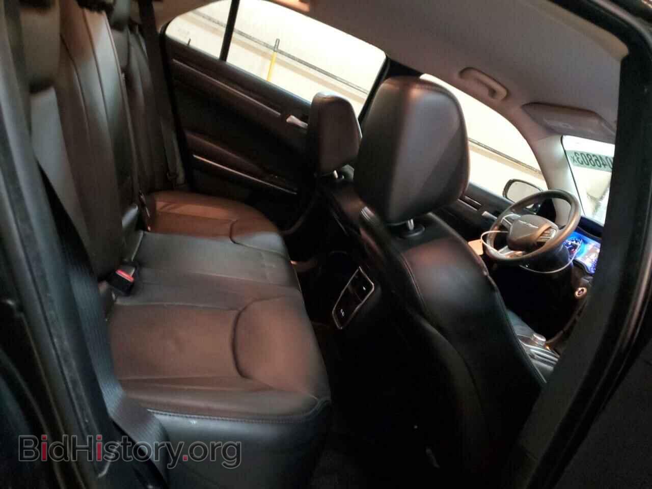 2015 CHRYSLER 300 - VIN: 2C3CCAAG7FH769352 - Фото 10
