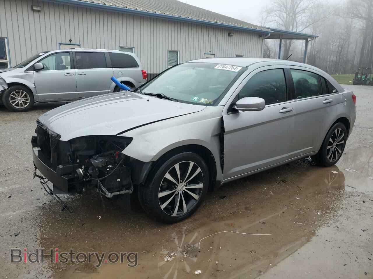 Фотография 1C3CCBBB6DN579779 - CHRYSLER 200 2013