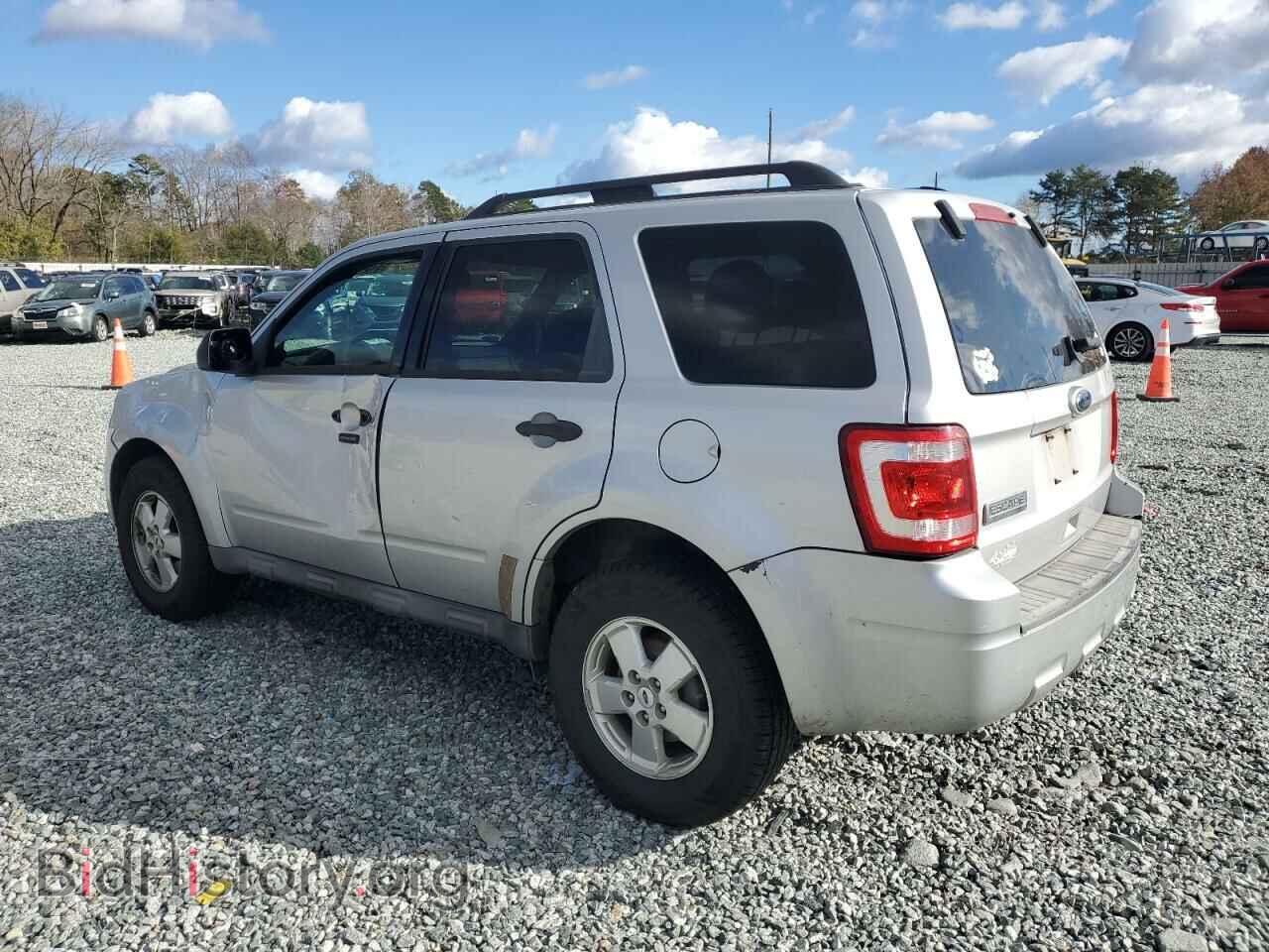 2011 FORD ESCAPE - VIN: 1FMCU9D72BKA11890 - Фото 2