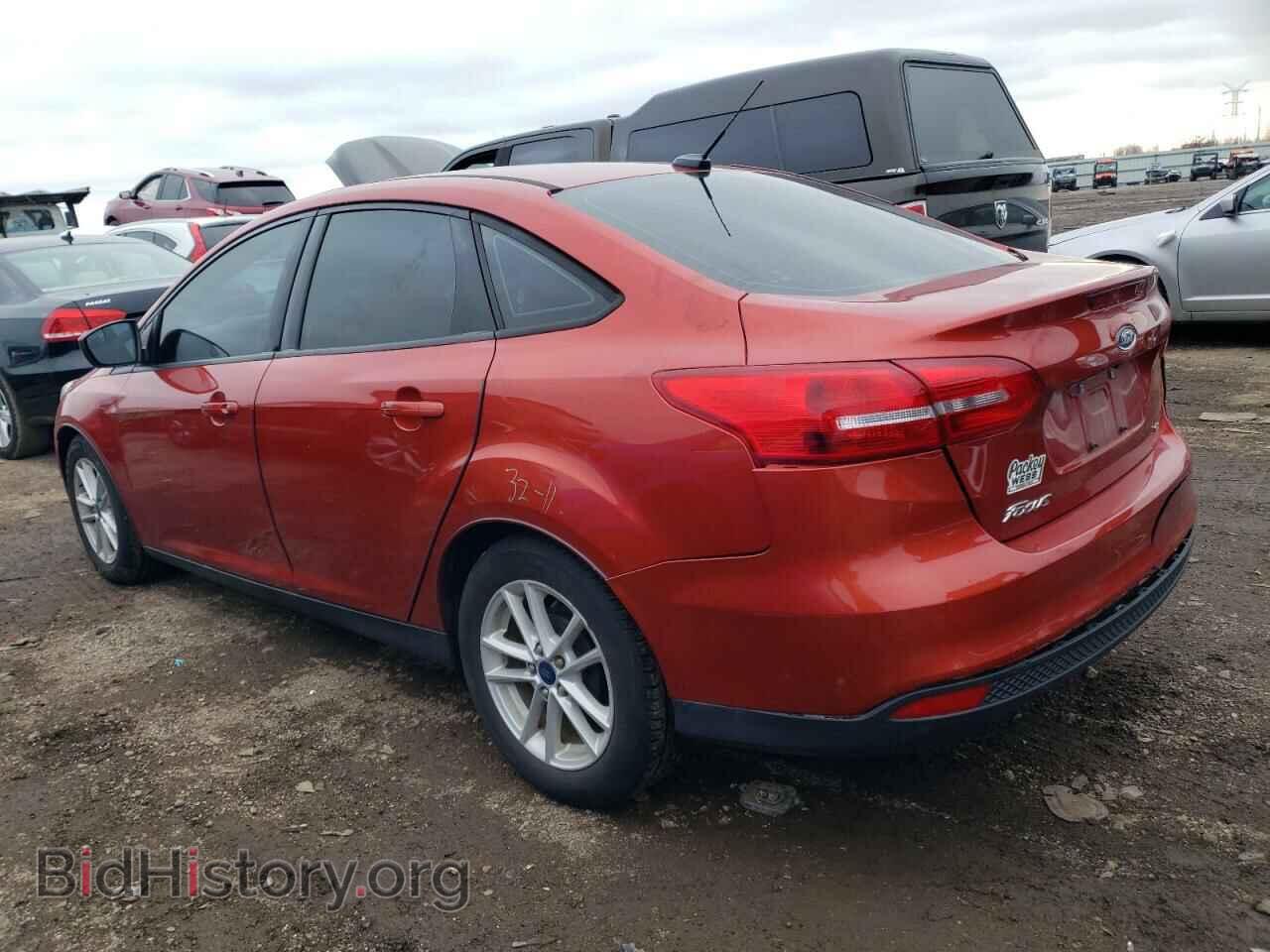 2018 FORD FOCUS - VIN: 1FADP3F26JL257158 - Фото 2