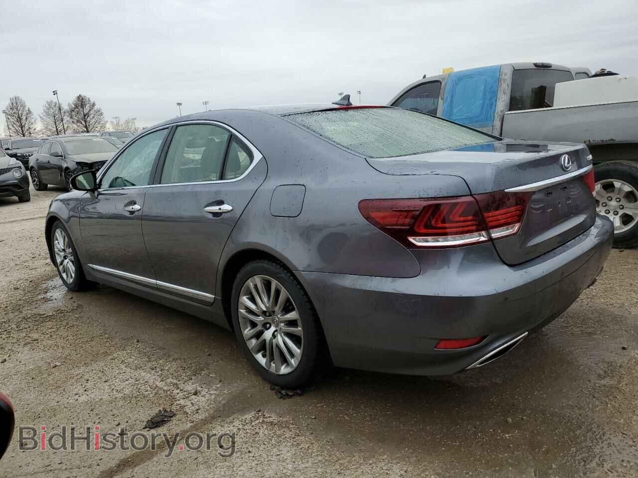 2013 LEXUS LS460 - VIN: JTHBL5EF1D5119063 - Photo 2