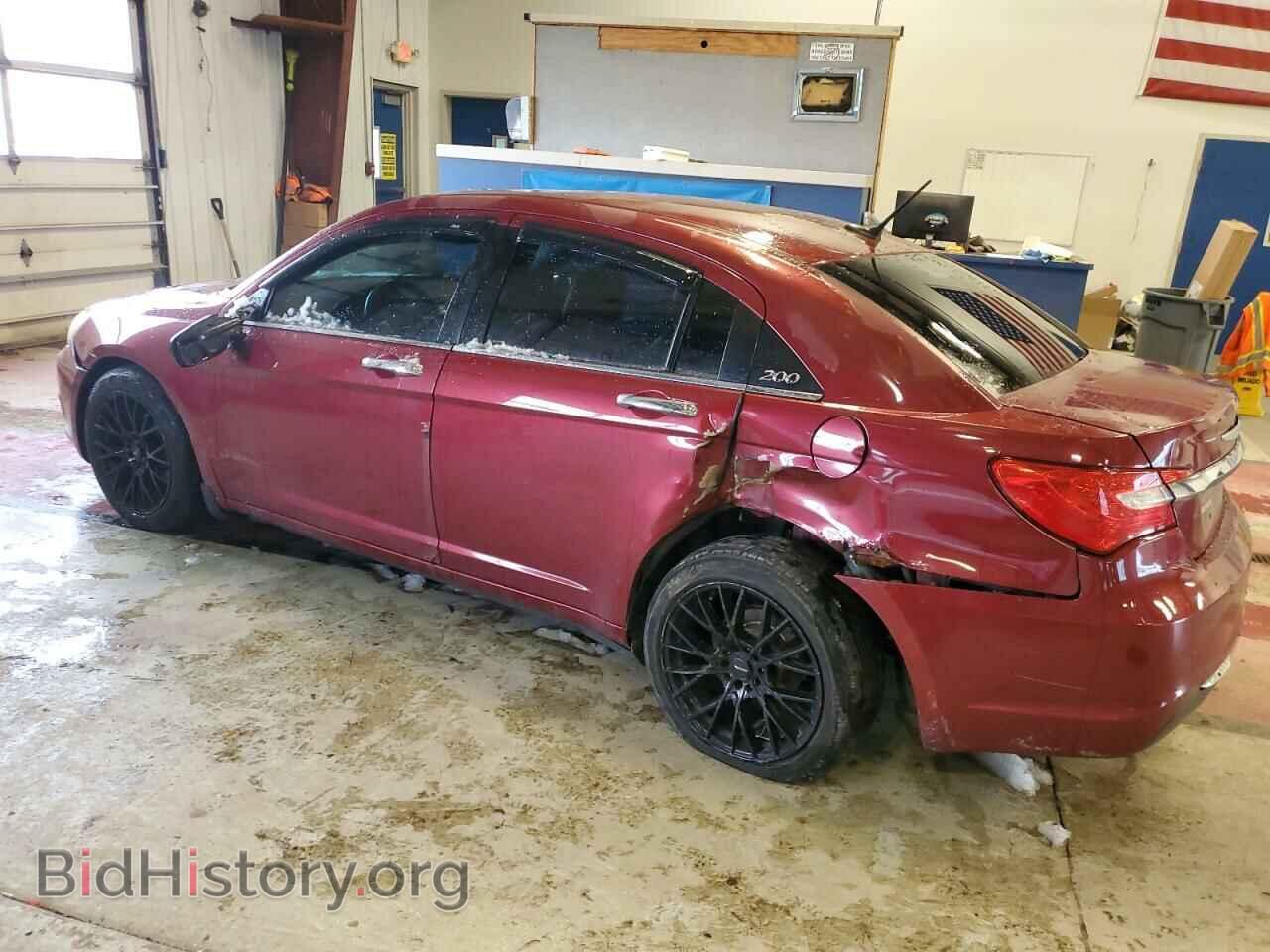 2011 CHRYSLER 200 - VIN: 1C3BC2FG6BN600094 - Фото 2