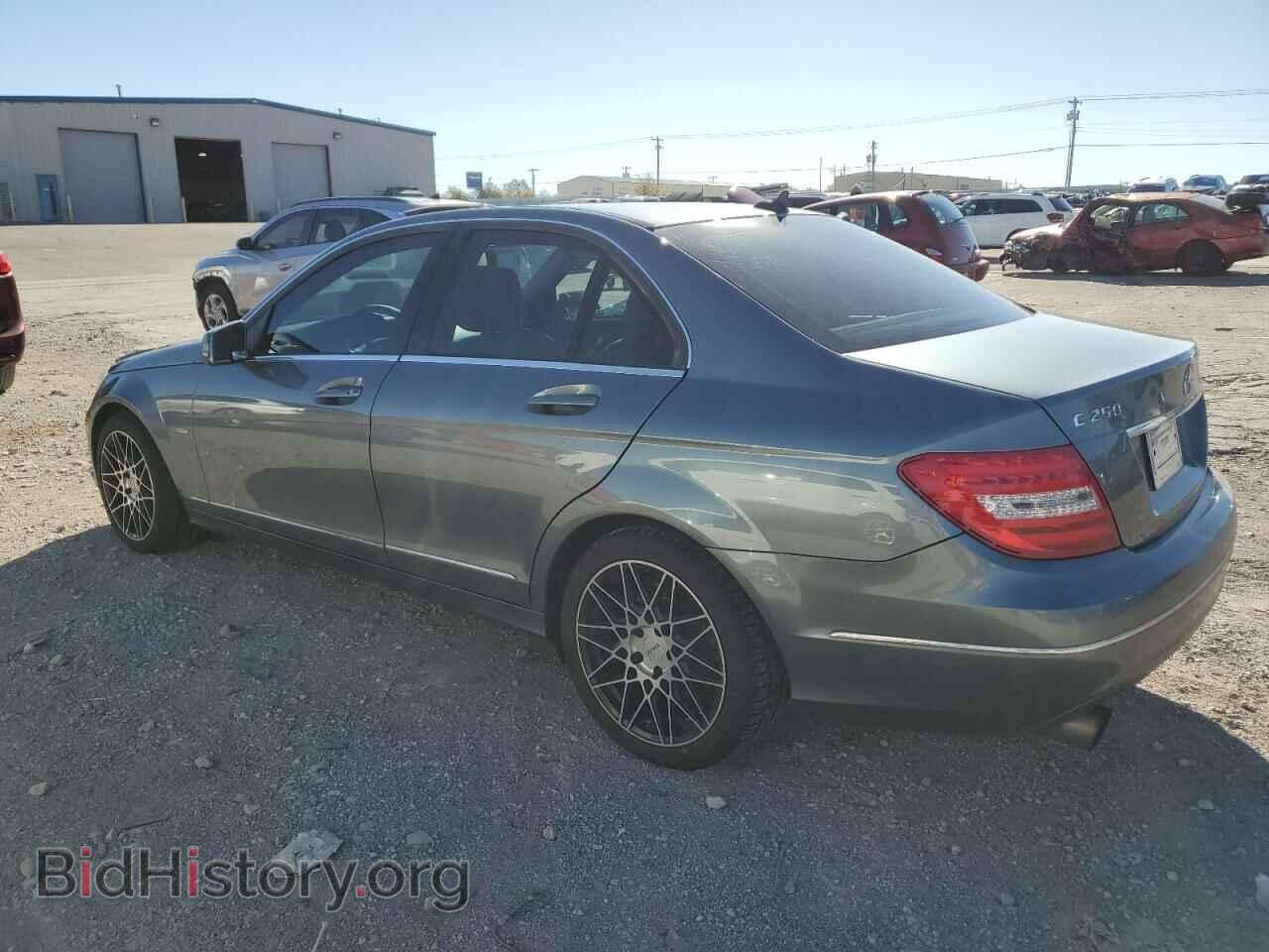 2012 MERCEDES-BENZ C-CLASS - VIN: WDDGF4HB9CA669530 - Фото 2