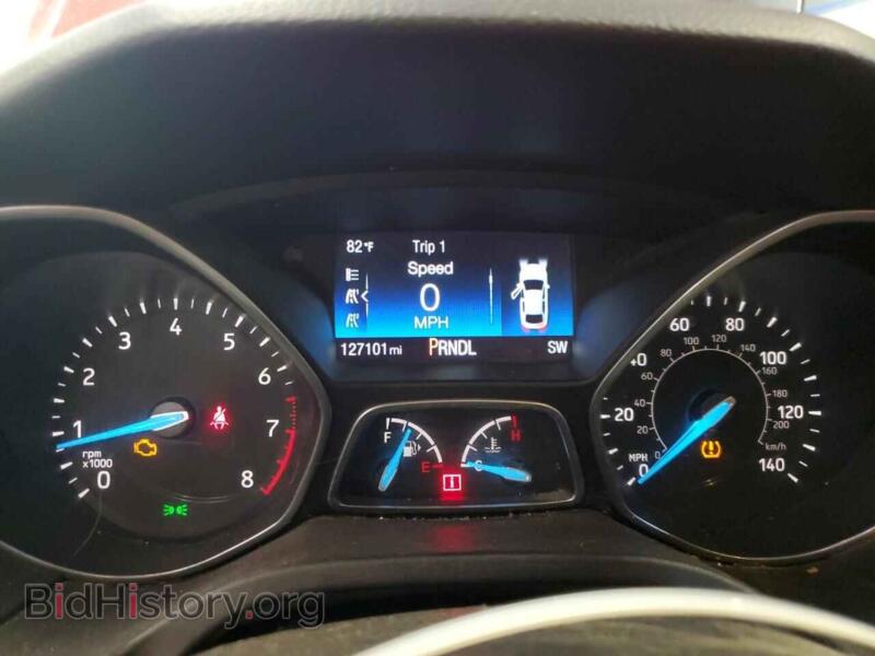 2016 Ford FOCUS (VIN 1FADP3K29GL217218) — фото 9 из 12