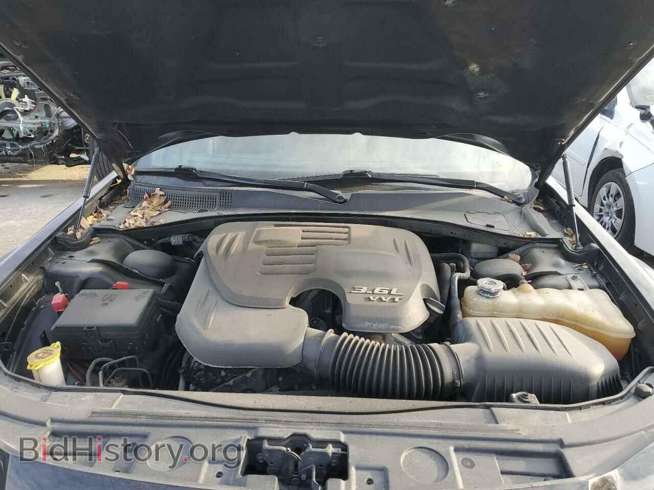 2014 CHRYSLER 300 - VIN: 2C3CCAAG2EH252944 - Фото 11
