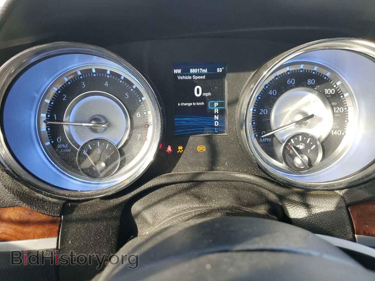 2014 CHRYSLER 300 - VIN: 2C3CCAAG2EH252944 - Фото 9