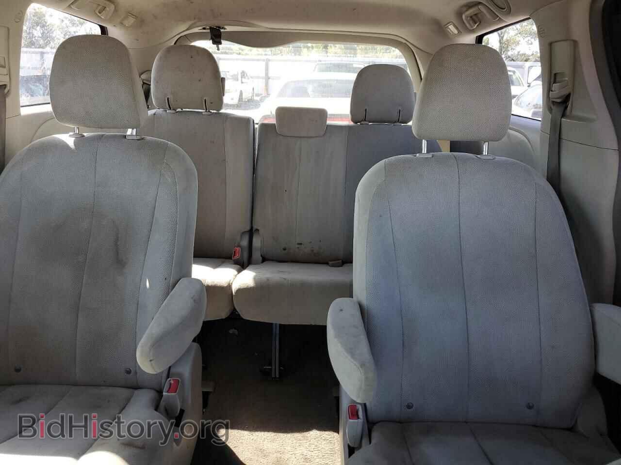 2011 TOYOTA All Models - VIN: 5TDZK3DC6BS089760 - Фото 10