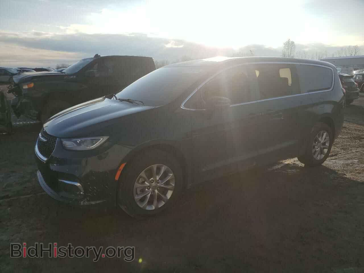 Фотография 2C4RC3BG2PR605261 - CHRYSLER PACIFICA 2023