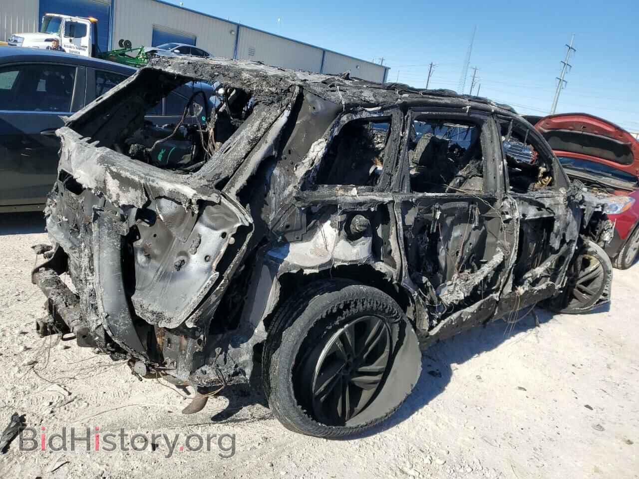 2020 AUDI Q7 - VIN: WA1LXAF76LD007769 - Фото 3