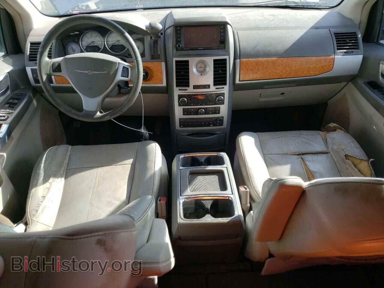 2009 CHRYSLER MINIVAN - VIN: 2A8HR64X79R660020 - Фото 8