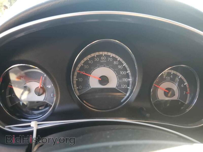 2012 Chrysler 200 (VIN 1C3CCBAB1CN273928) — фото 9 из 13