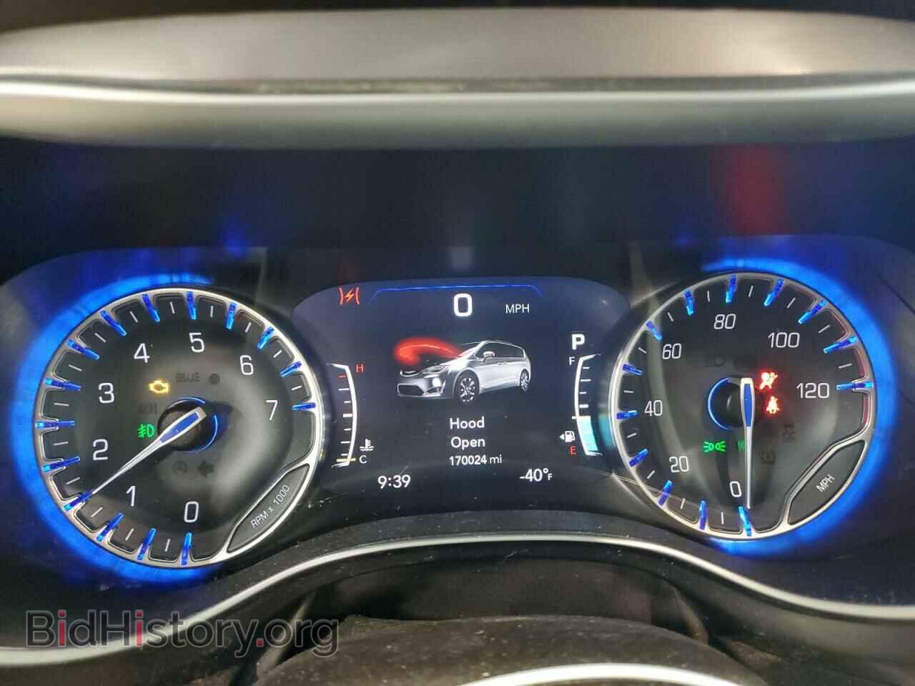 2017 CHRYSLER PACIFICA - VIN: 2C4RC1EG6HR811586 - Фото 9