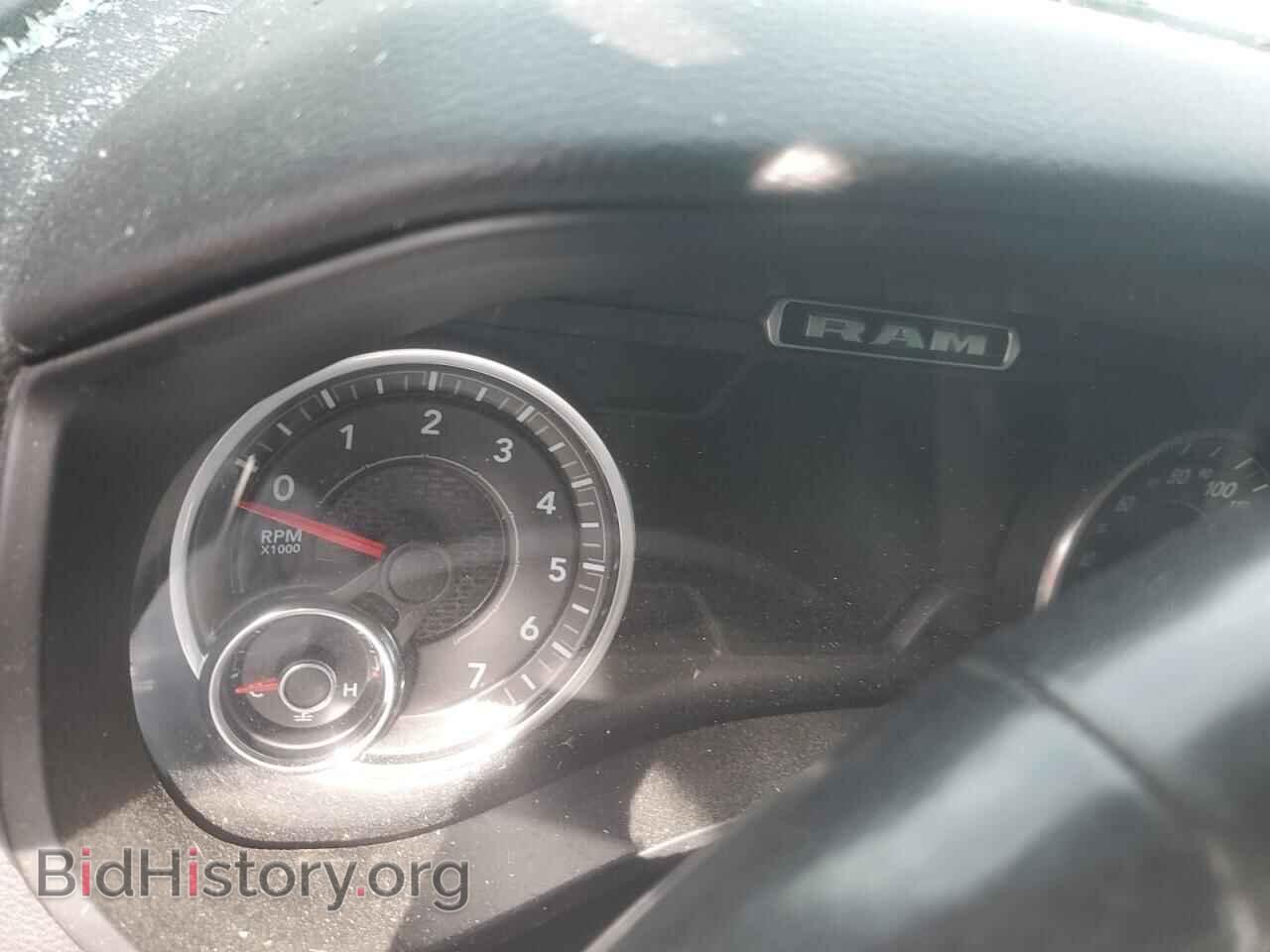 2019 RAM 1500 - VIN: 1C6SRFFT8KN781723 - Фото 9