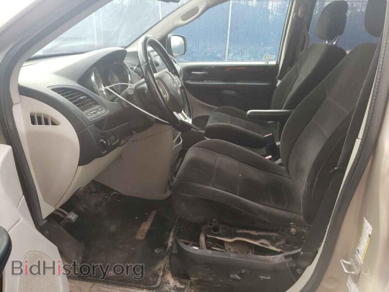 2013 Dodge CARAVAN (VIN 2C4RDGBG3DR576708) — photo 7 of 13