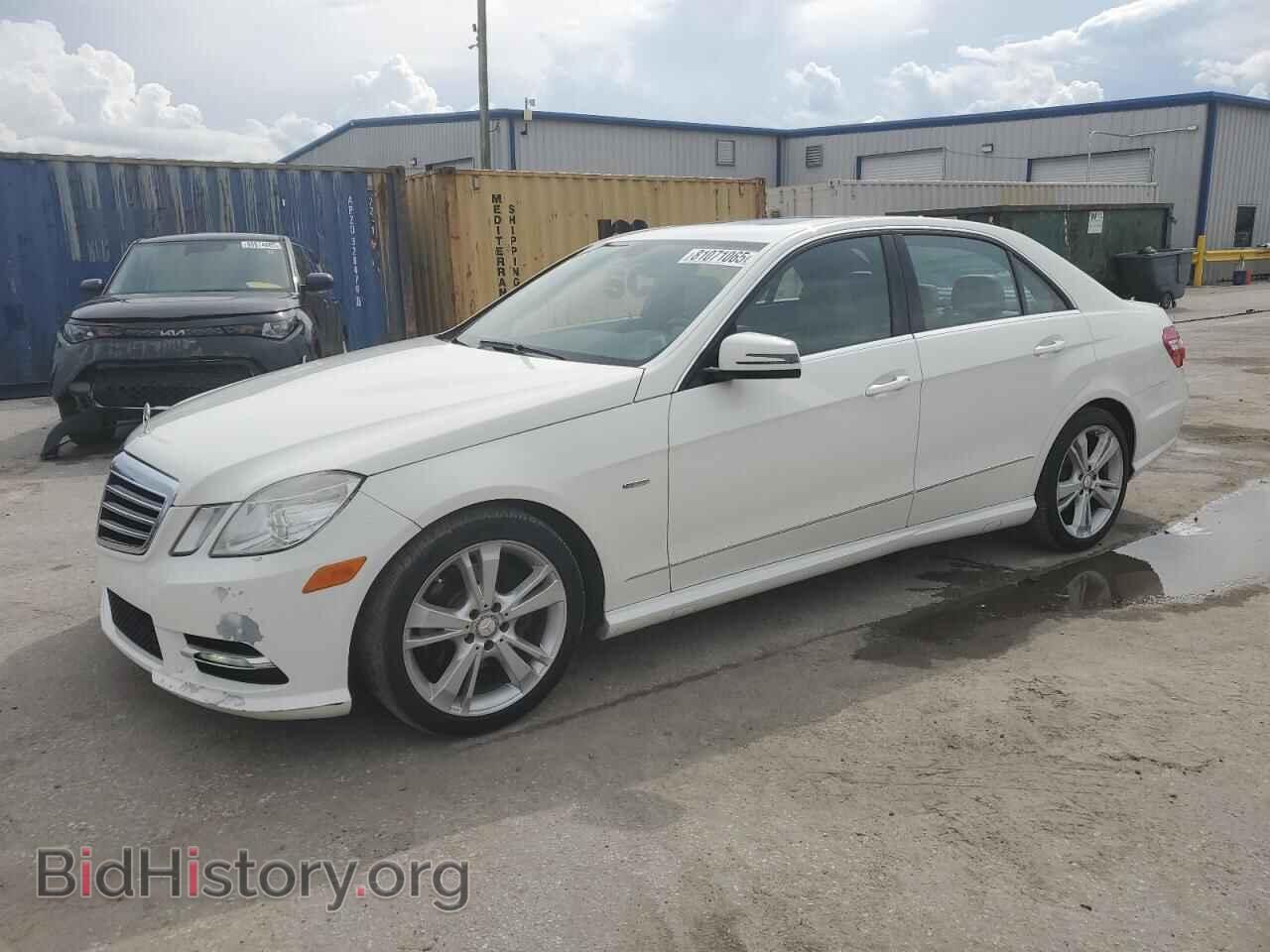 Photo WDDHF5KB8CA652723 - MERCEDES-BENZ E-CLASS 2012
