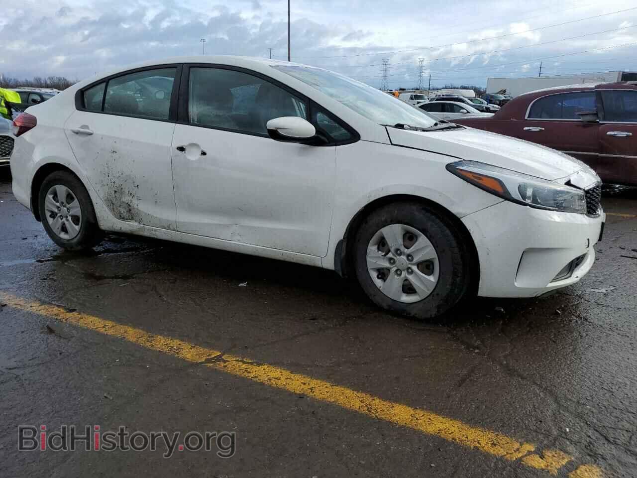 2017 KIA FORTE - VIN: 3KPFK4A74HE056792 - Фото 4