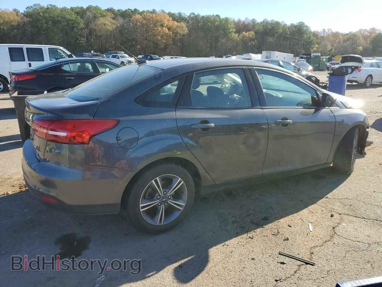 2018 FORD FOCUS - VIN: 1FADP3FE0JL256050 - Photo 3