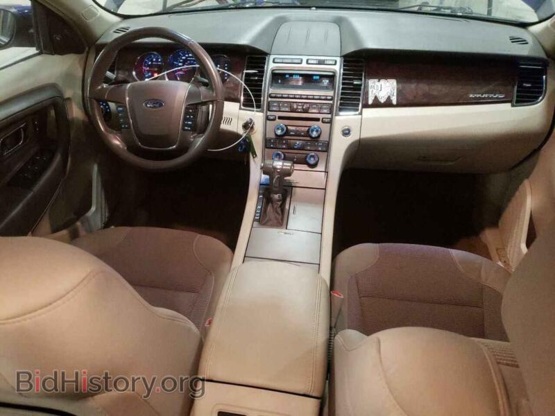 2011 Ford TAURUS (VIN 1FAHP2EW3BG190299) — фото 8 из 12