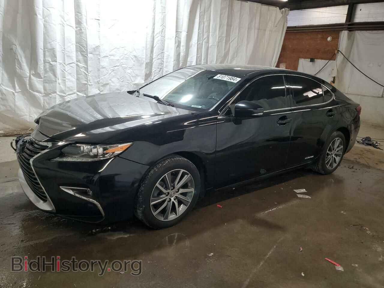 Photo JTHBW1GG3H2148240 - LEXUS ES300 2017