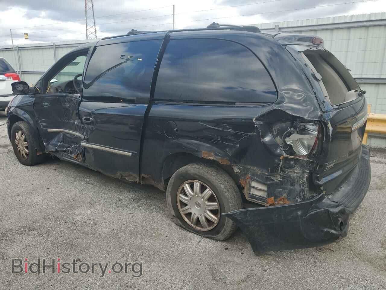 2006 CHRYSLER MINIVAN - VIN: 2A4GP54L36R652230 - Photo 2