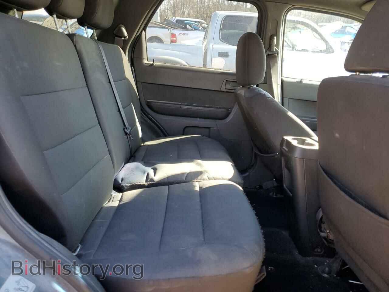 2011 FORD ESCAPE - VIN: 1FMCU0D77BKB94523 - Фото 11