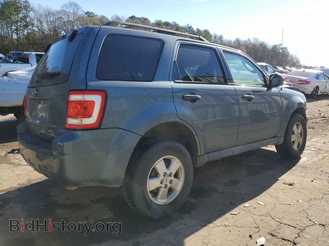 2011 FORD ESCAPE - VIN: 1FMCU0D77BKB94523 - Фото 3