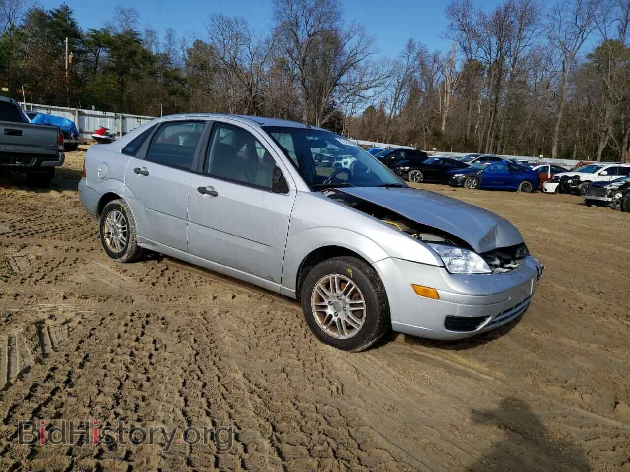 2006 FORD FOCUS - VIN: 1FAFP34NX6W210680 - Фото 4