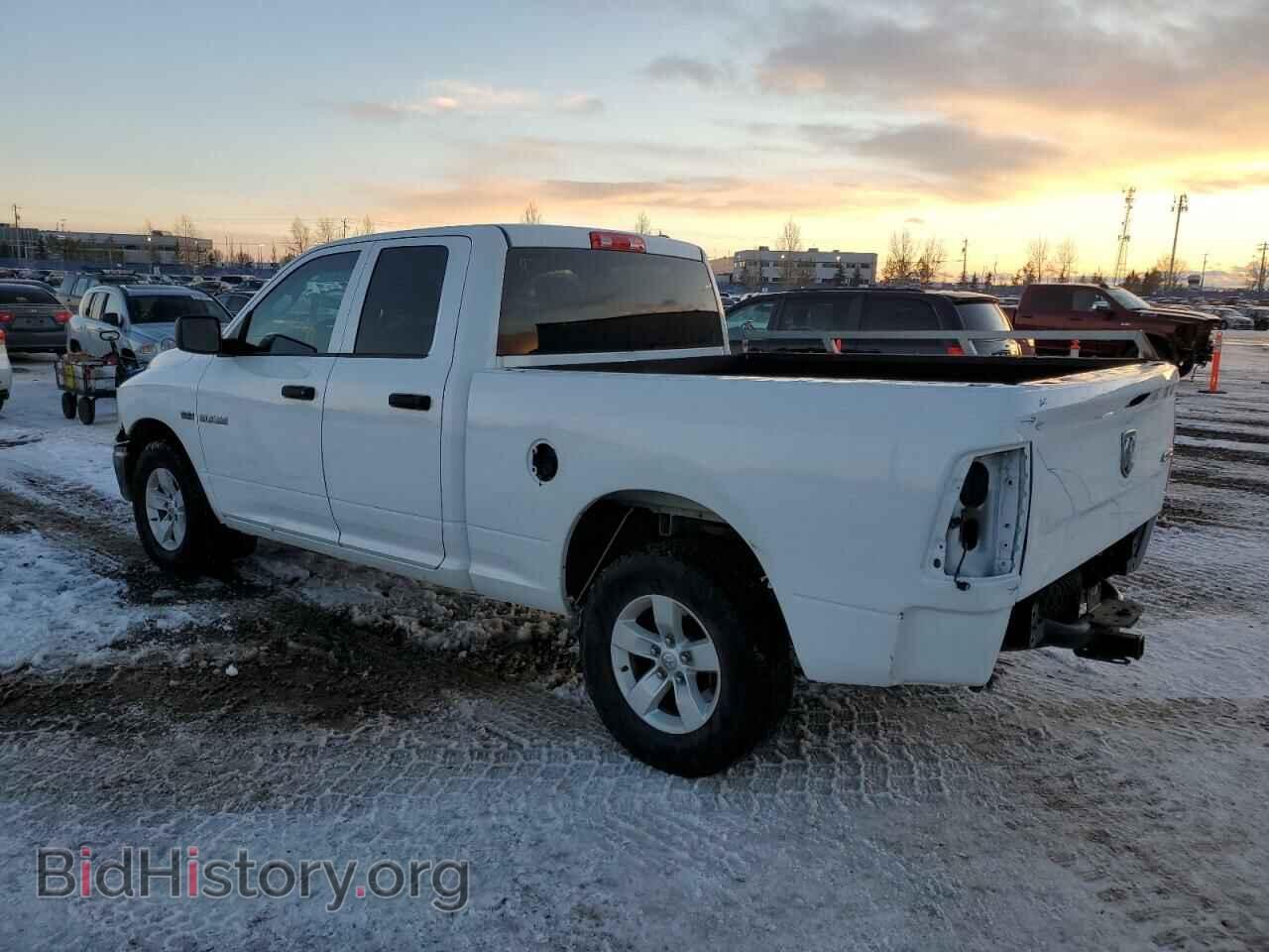 2010 DODGE All Models - VIN: 1D7RV1GT1AS203215 - Фото 2