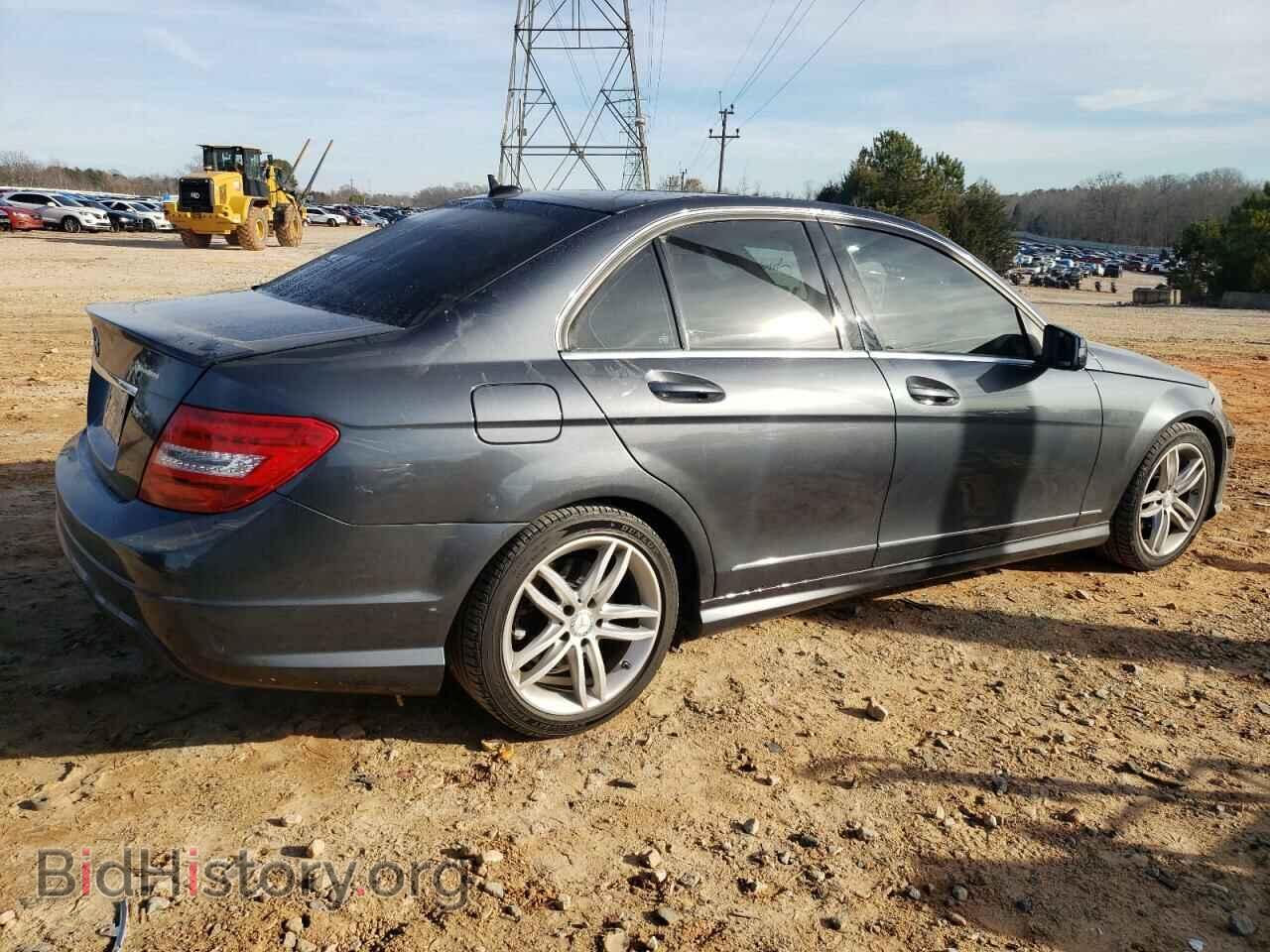 2013 MERCEDES-BENZ C-CLASS - VIN: WDDGF4HB9DA851665 - Фото 3