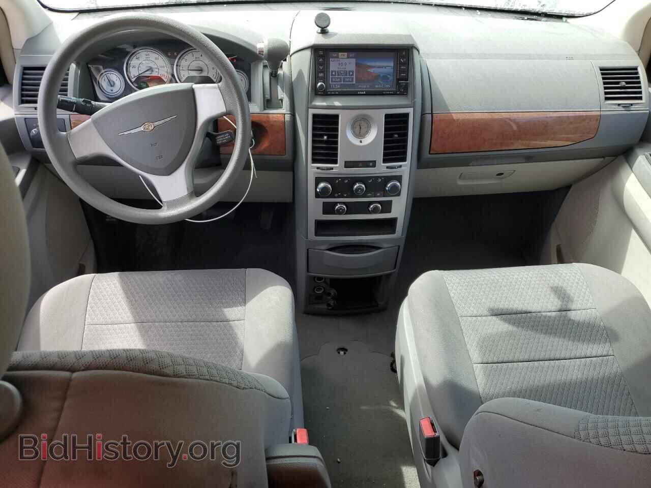2009 CHRYSLER MINIVAN - VIN: 2A8HR44E79R606266 - Фото 8