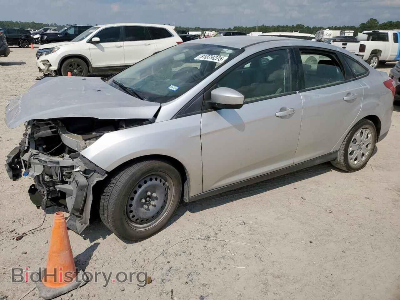 Photo 1FAHP3F25CL193800 - FORD FOCUS 2012