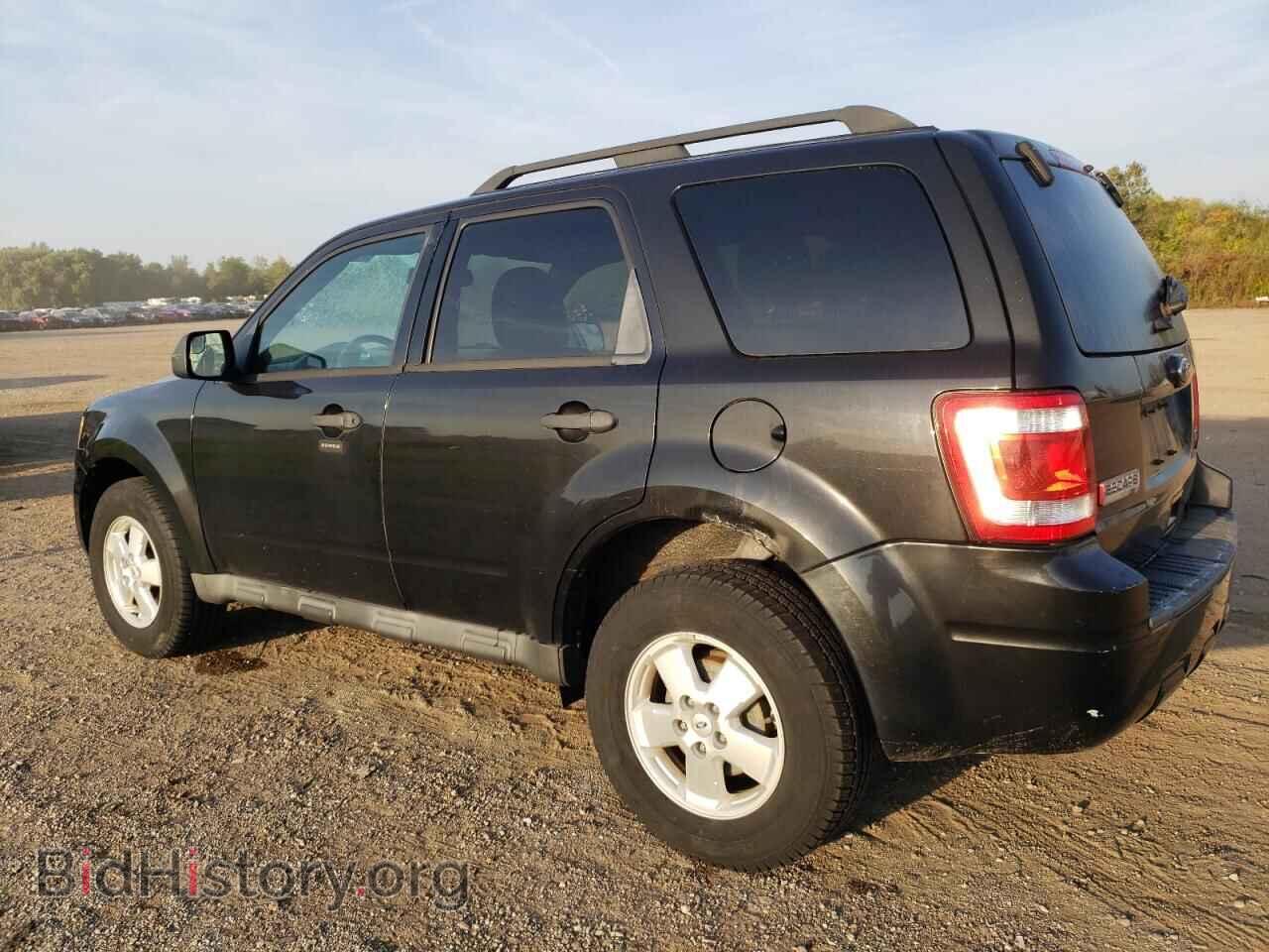 2011 FORD ESCAPE - VIN: 1FMCU0DG5BKC09617 - Фото 2