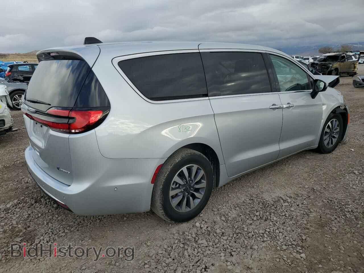 2023 CHRYSLER PACIFICA - VIN: 2C4RC1L71PR570764 - Фото 3