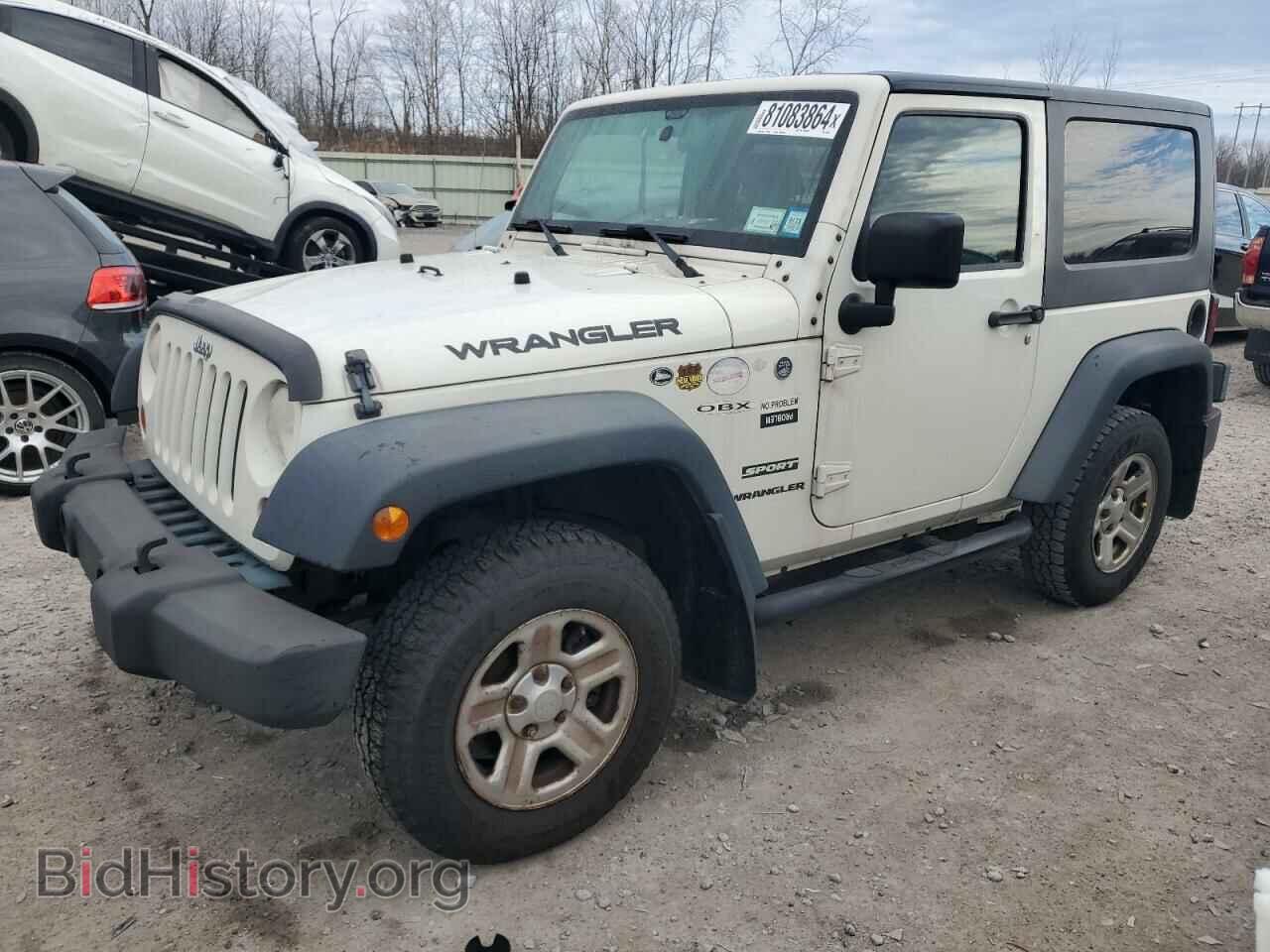 Фотография 1J4AA2D15AL145268 - JEEP WRANGLER 2010