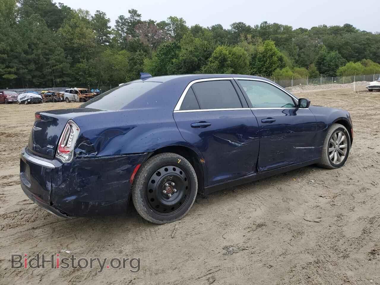 2016 CHRYSLER 300 - VIN: 2C3CCARG2GH314110 - Фото 3