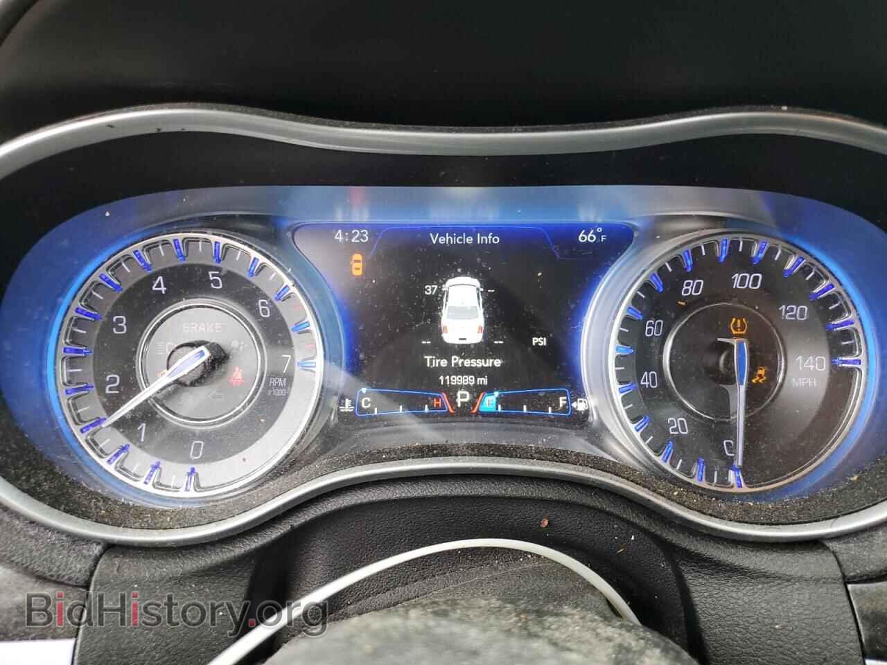 2016 CHRYSLER 300 - VIN: 2C3CCARG2GH314110 - Фото 9