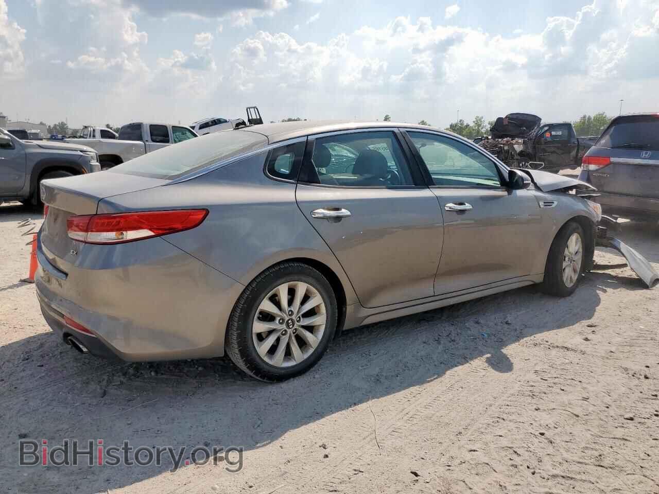 2016 KIA OPTIMA - VIN: 5XXGU4L33GG018209 - Фото 3