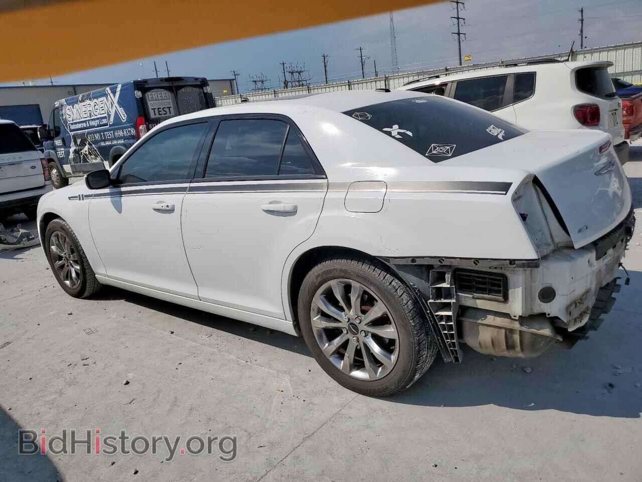 2014 CHRYSLER 300 - VIN: 2C3CCAGG2EH361542 - Фото 2