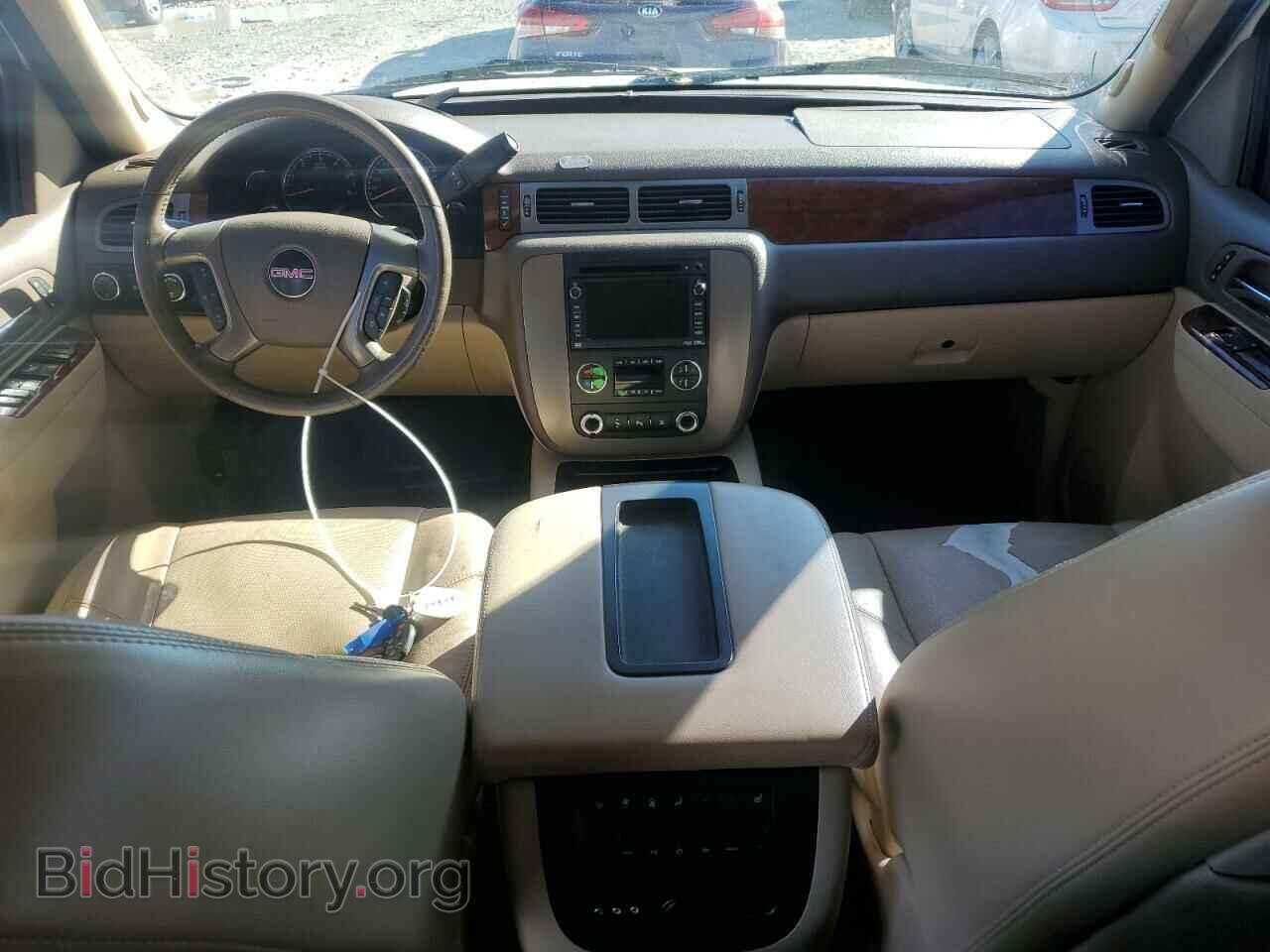2011 GMC YUKON - VIN: 1GKS2KE32BR396789 - Фото 8