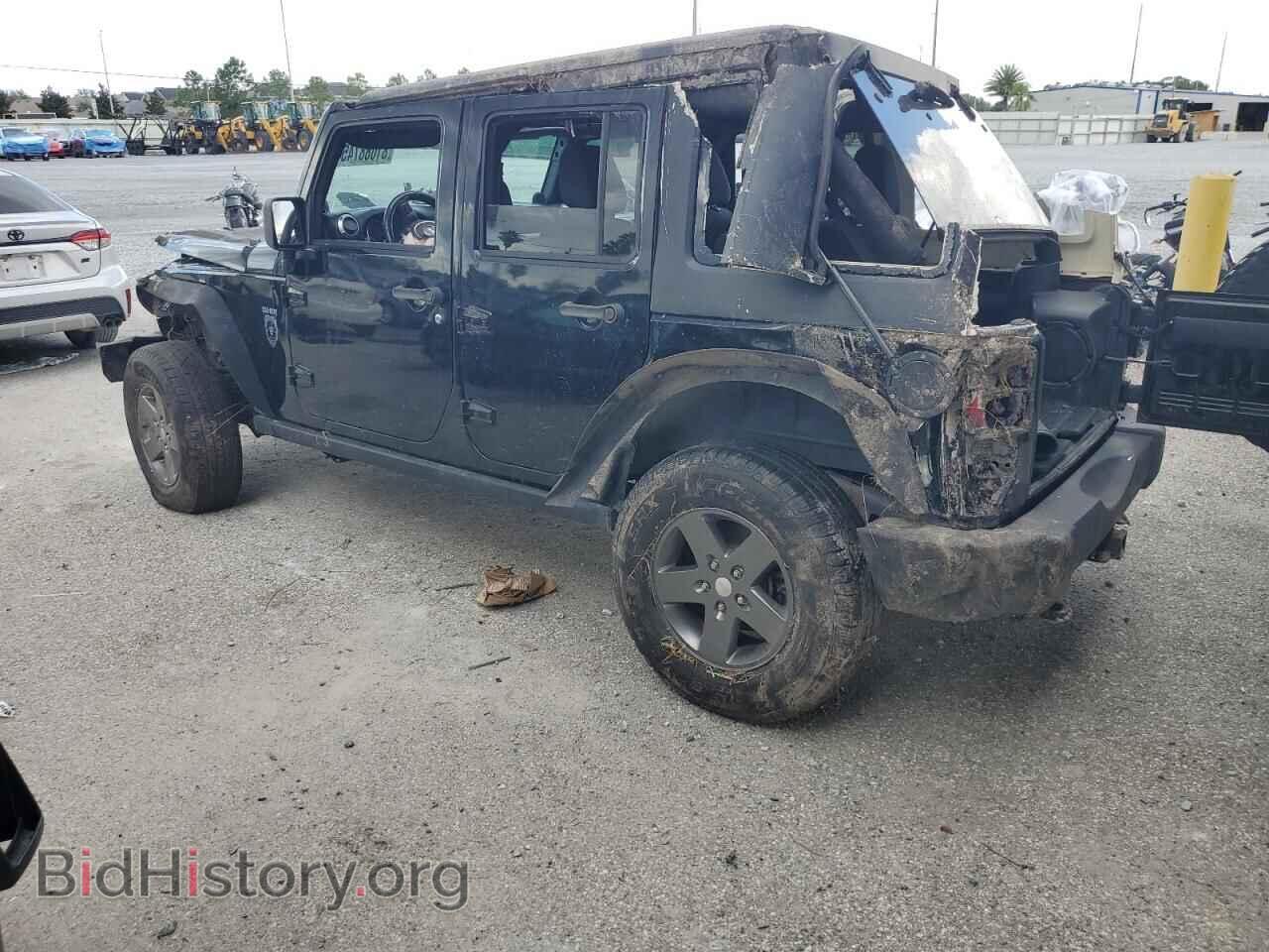 2011 JEEP WRANGLER - VIN: 1J4BA6H10BL552907 - Фото 2