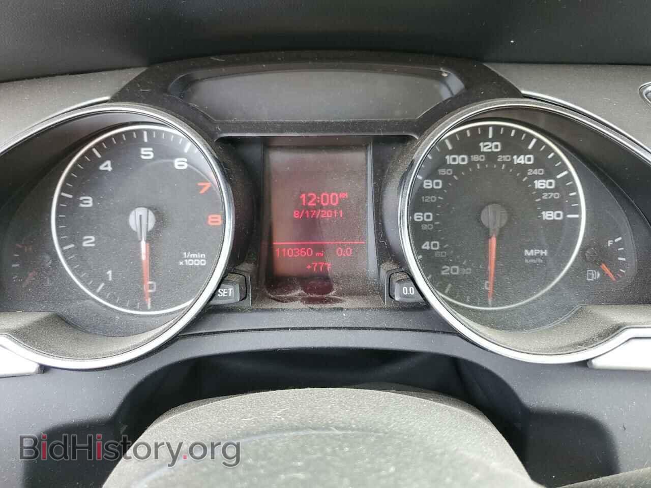 2012 AUDI A5 - VIN: WAUCFAFH9CN007418 - Фото 9