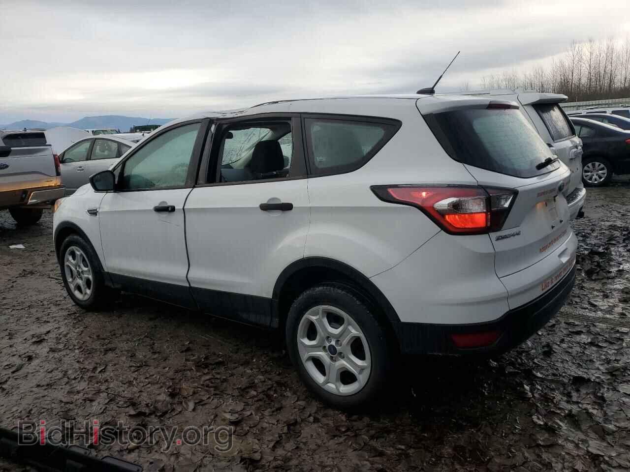 2017 FORD ESCAPE - VIN: 1FMCU0F72HUB30206 - Фото 2