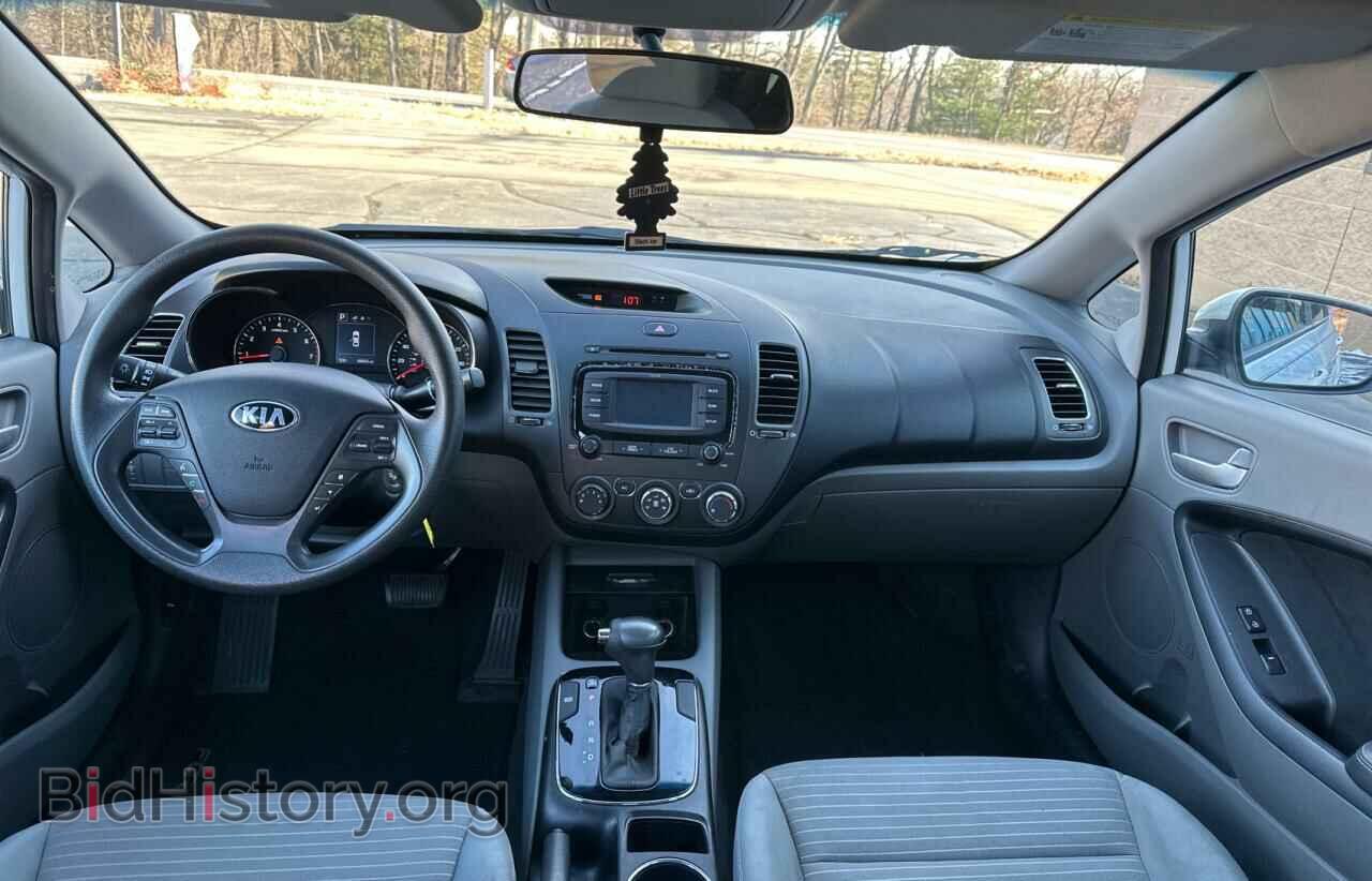 2017 KIA FORTE - VIN: 3KPFL4A79HE136084 - Фото 9