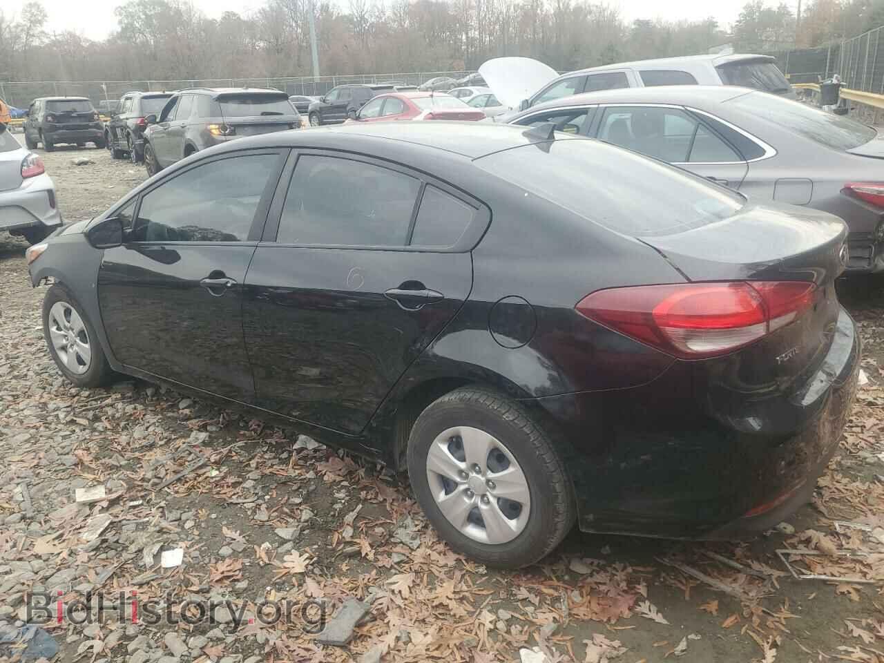 2017 KIA FORTE - VIN: 3KPFL4A73HE095872 - Фото 2