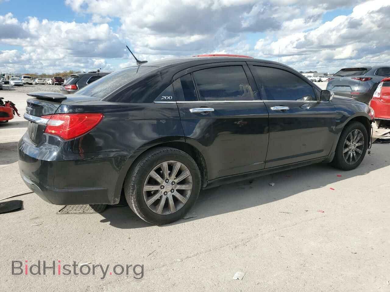 2013 CHRYSLER 200 - VIN: 1C3CCBCGXDN526044 - Фото 3