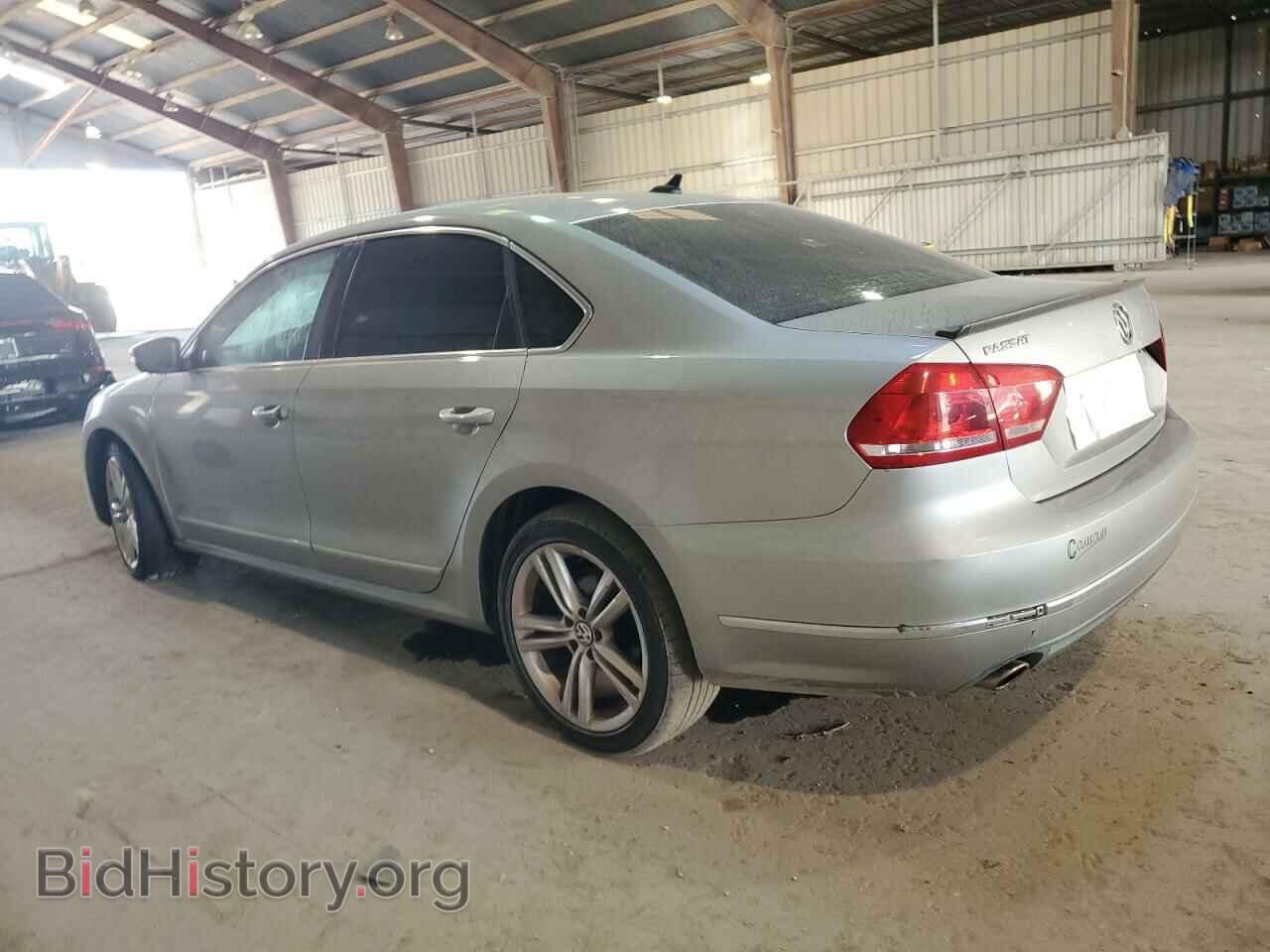 2013 VOLKSWAGEN PASSAT - VIN: 1VWCN7A37DC032137 - Фото 2