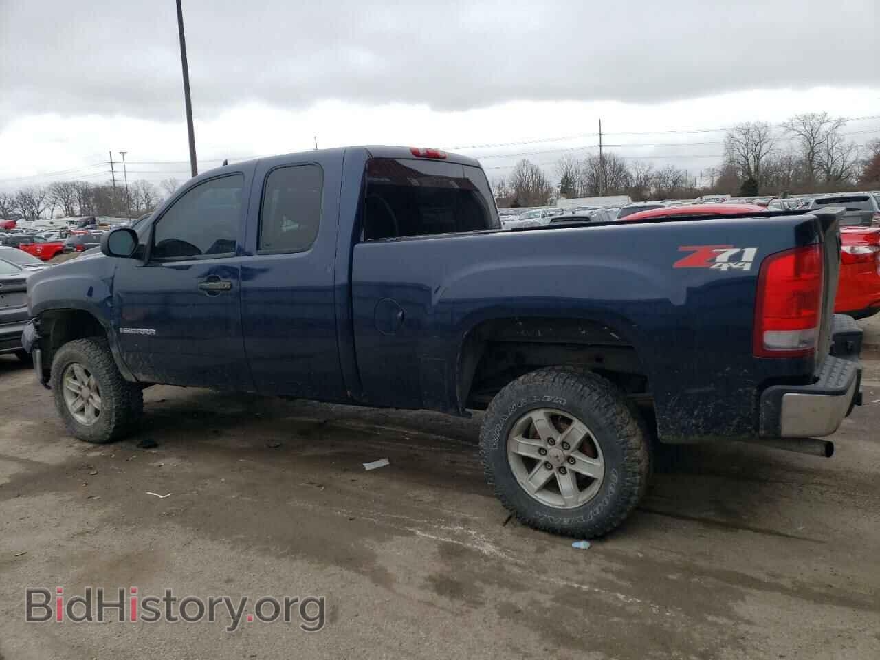 2007 GMC SIERRA - VIN: 1GTEK19017Z558633 - Фото 2